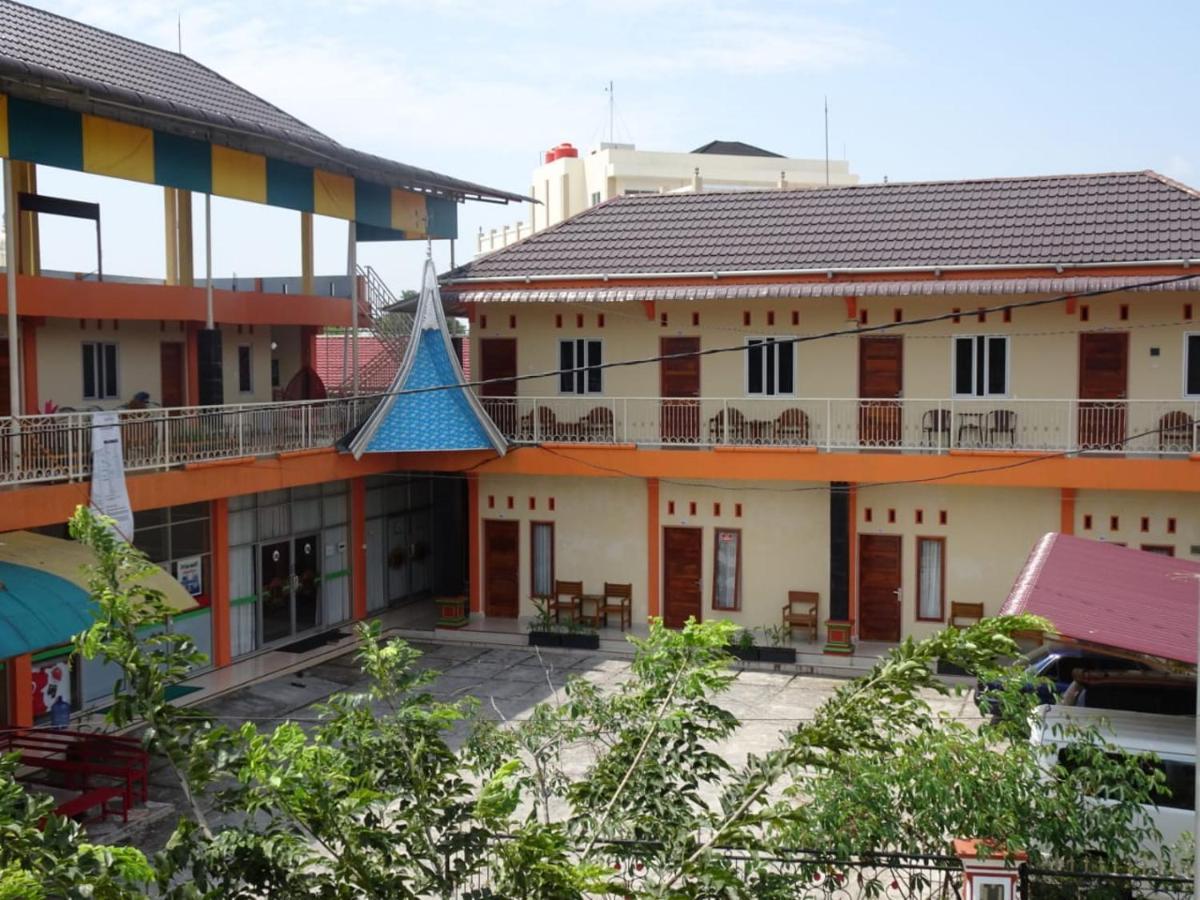 Penginapan Intan Bandara Padang  Eksteriør billede