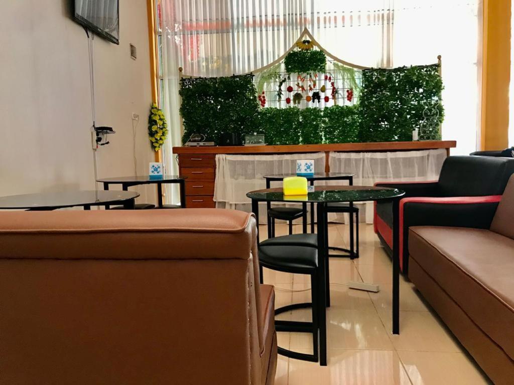 Penginapan Intan Bandara Padang  Eksteriør billede